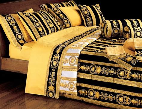 piumone versace matrimoniale|Amazon.it: Piumone Letto Matrimoniale Versace.